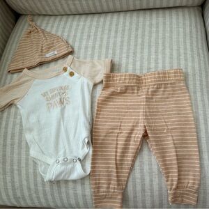 Tahari baby set